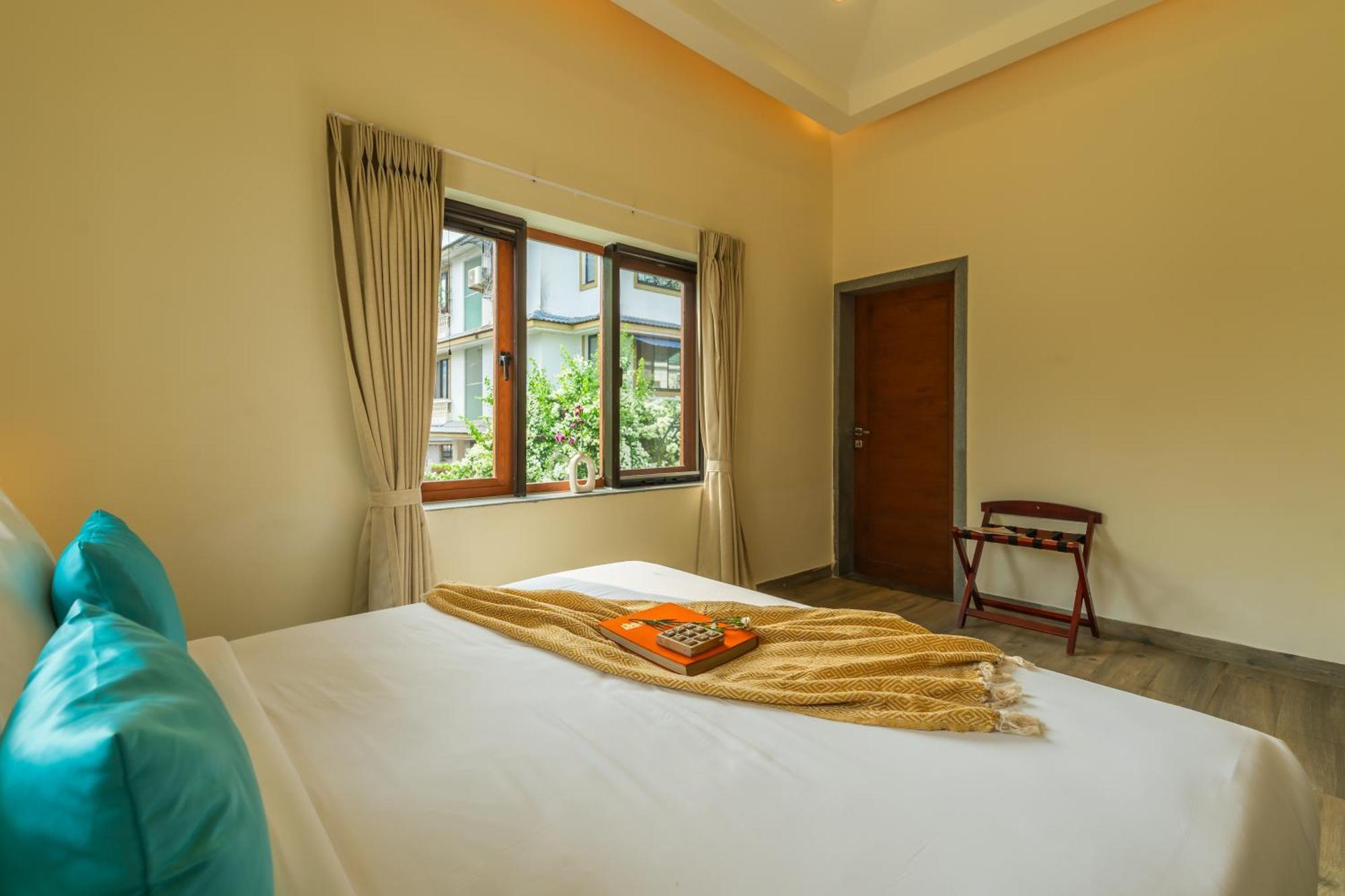Elivaas 3 Bhk With Pvt Pool - Azalea Villa Siolim Buitenkant foto